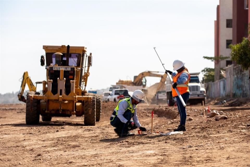 Se recomendó mirar más allá de la turbulencia política a corto plazo y considerar los fundamentos sólidos para invertir.