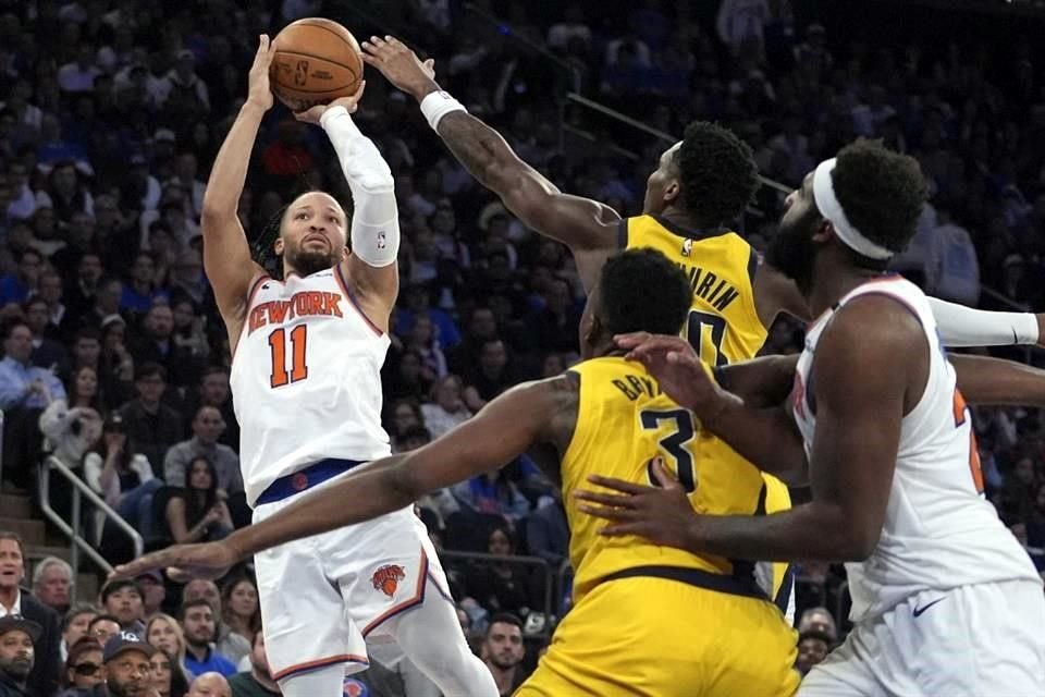 Jalen Brunson brilló ante su afición, pero sus 43 puntos de nada sirvieron.