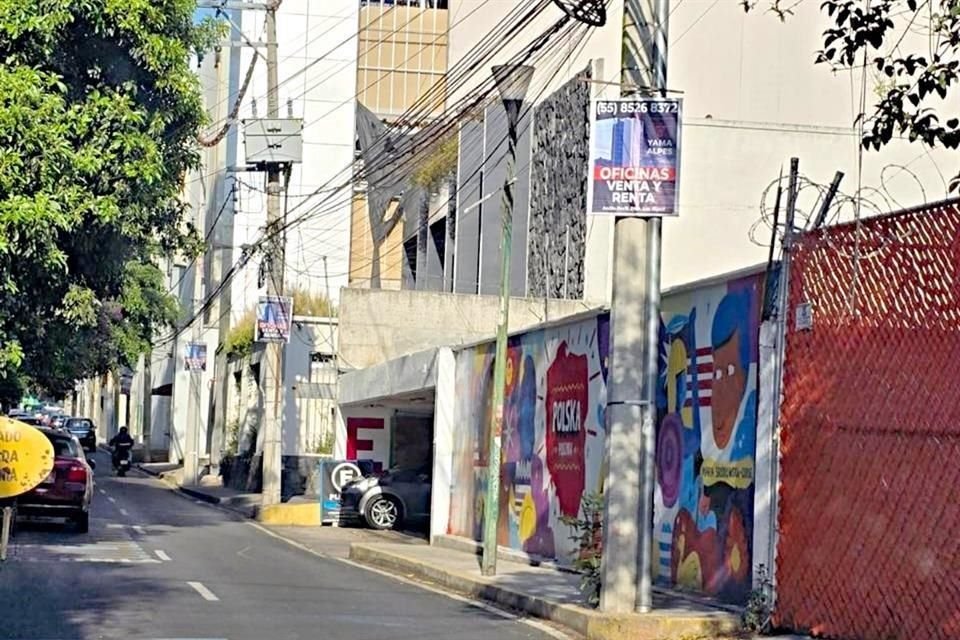 El edificio para el hospital fue construido a pesar de la falta de permisos.