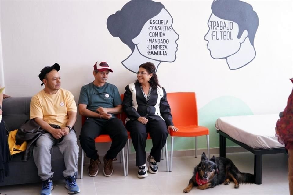 La Jefa de Gobierno recorrió el espacio que formará parte de Sistema de Cuidados.
