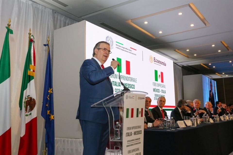 Marcelo Ebrard comentó que el tema que no será parte de su agenda de trabajo durante su próximo viaje Washington, pues corresponde a la Secretaría de Hacienda (SHCP). 