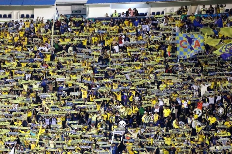 La afición del América canta este tema al medio tiempo de los partidos en el Estadio Ciudad de los Deportes.