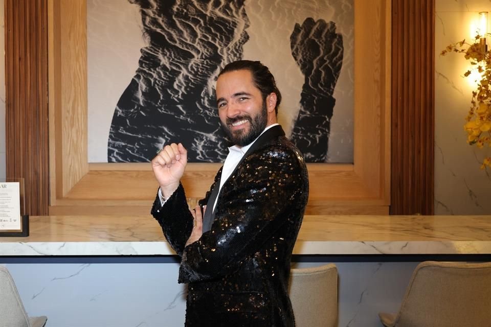 Dolce & Gabbana presume su colección Sartoria Made to Measure.