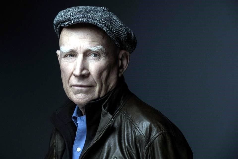 El fotógrafo brasileño Sebastiao Salgado, conocido por sus fotos en blanco y negro de conflictos o de la selva, murió a los 81 años.