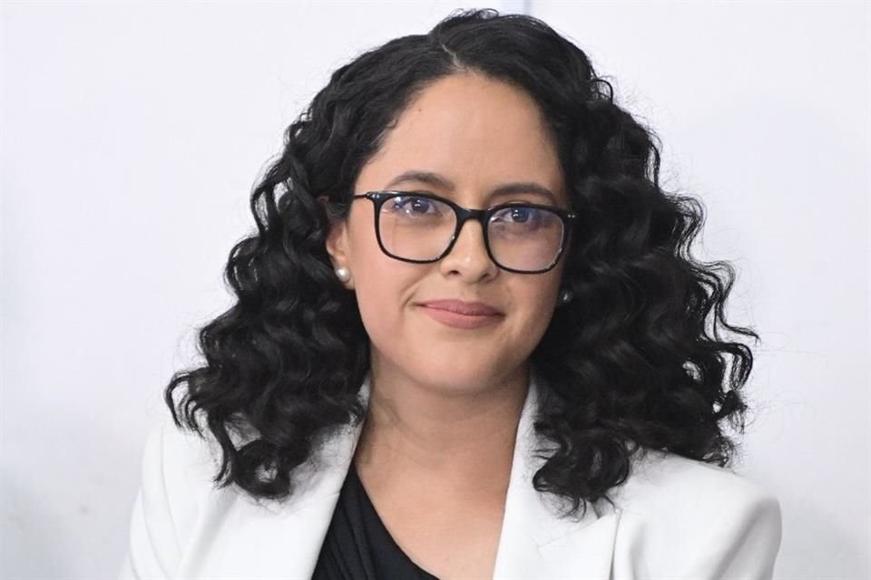 Gabriela Osorio fue ayer la segunda Alcaldesa en presentarse ante comisiones del Congreso local. 