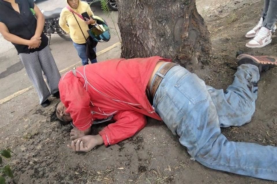 Las primeras hipótesis señalan que perdió el control y derrapó al llegar al kilómetro 20 de la carretera federal México-Cuernavaca.