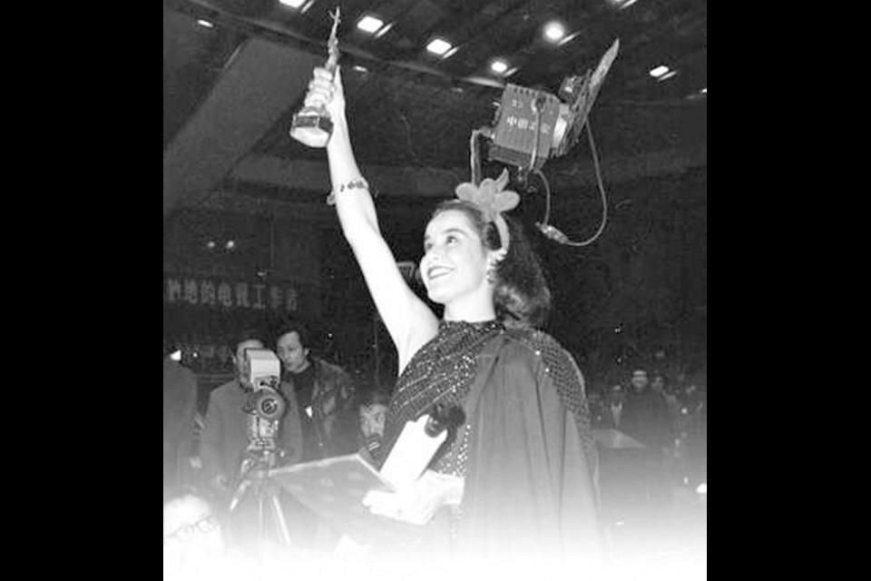 En 1985, Lucélia Santos fue elegida Mejor Actriz Extranjera, con el premio Águila de Oro, en China.