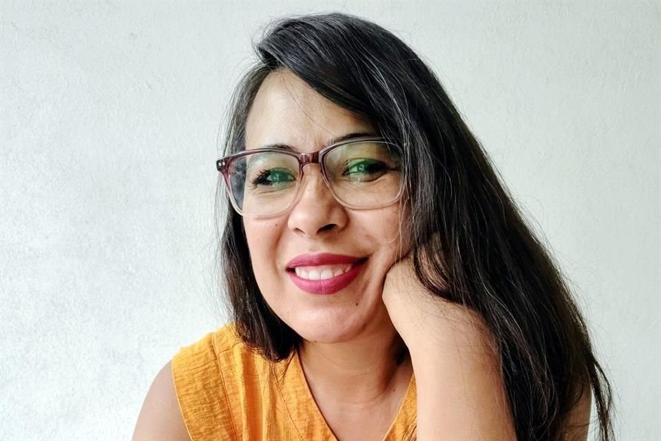 La novela de la jalisciense Erika Zepeda fue seleccionada 'por ser una propuesta que teje un paisaje emocional complejo que refleja con autenticidad emociones propias', según el acta del jurado del Premio Gran Angular.   