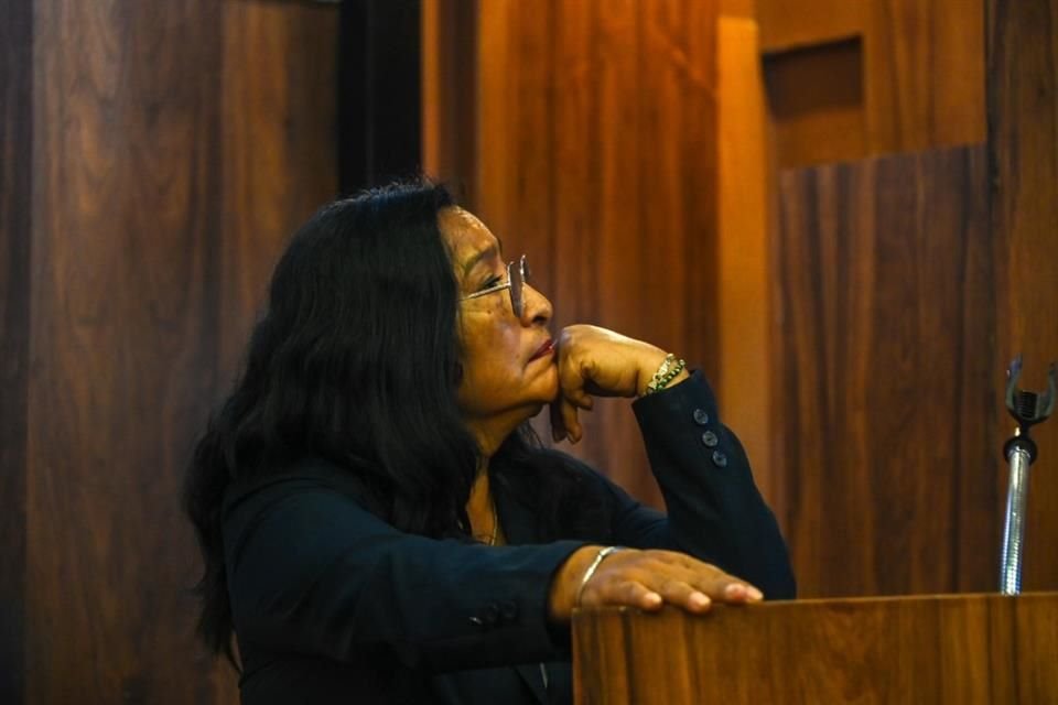 Abelina Rodríguez, Conselheira de Acapulco.