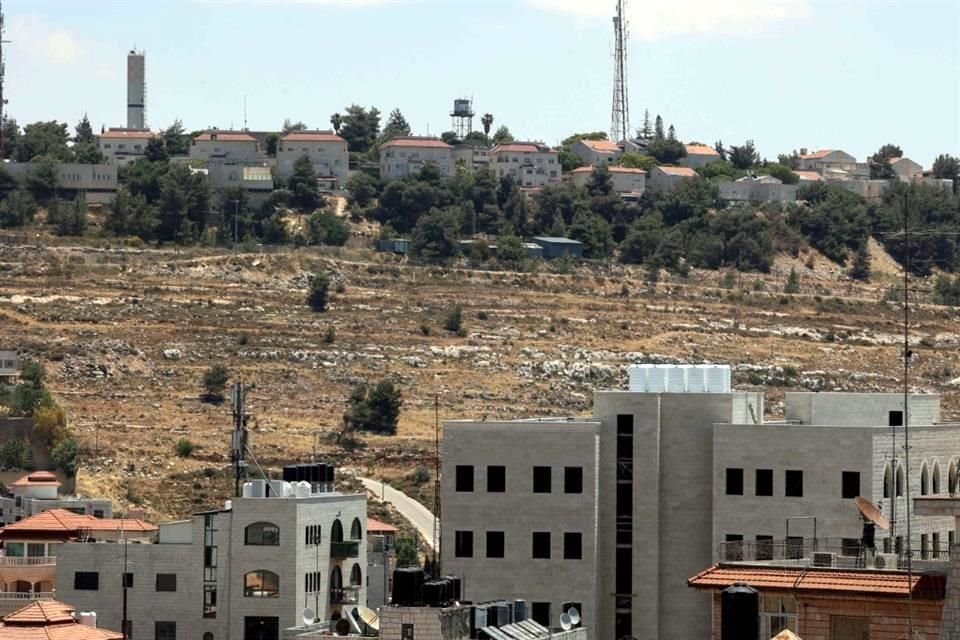 Israel anunció que creará 22 nuevas colonias judías en Cisjordania ocupada, medida criticada por el derecho internacional y por Reino Unido.