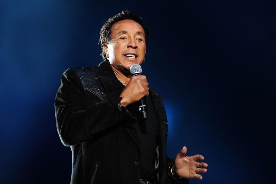 El autor de clásicos como 'Cruisin'' y 'Baby Come Close' aseguró que las mujeres, quienes trabajaron en su hogar entre 2012 y 2024, eran tratadas como 'familia extendida'.