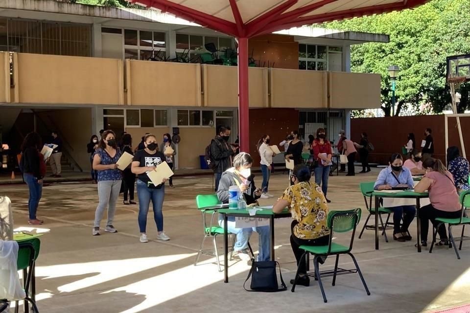 Según estimaciones del Banco Mundial, el cierre de escuelas en México por la pandemia causó un rezago de al menos 1.8 años de escolaridad.