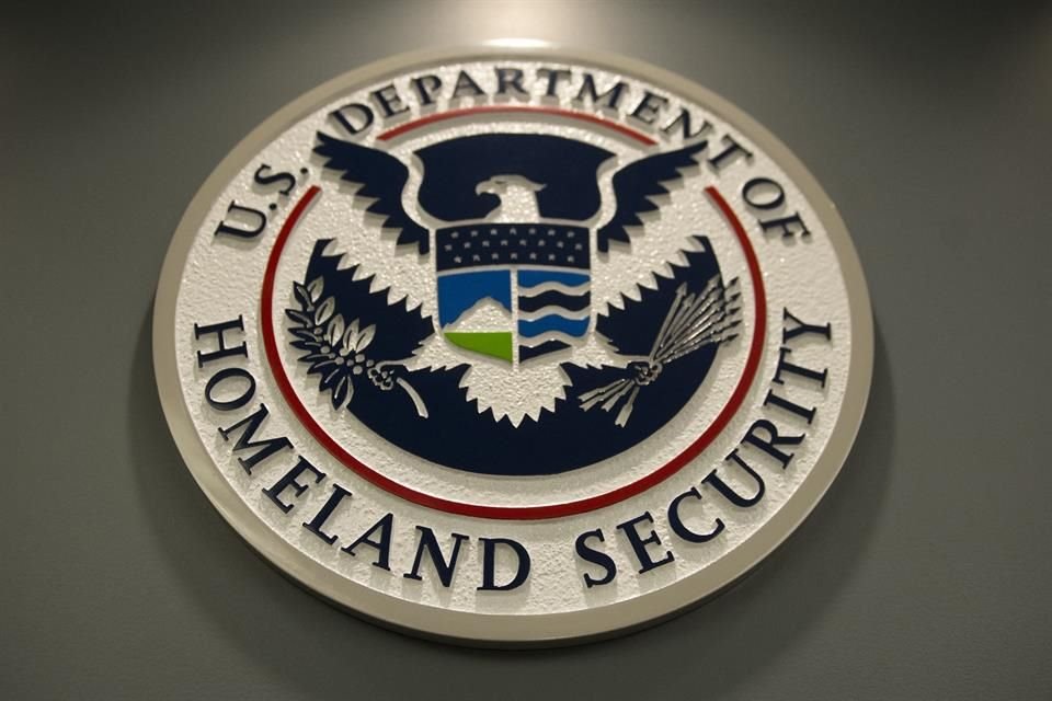 El logo del Departamento de Seguridad Interior visto en Washington el 25 de febrero del 2015.