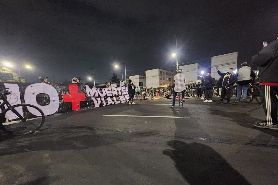 La muerte de Óscar Iván irritó a la comunidad ciclista, la cual se movilizó para exigir justicia y mayor seguridad vial para los usuarios de la vía más vulnerables.