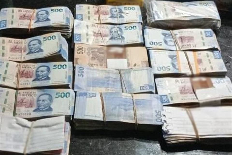 En las acciones fueron aseguradas 2 armas largas, 3 armas cortas, 400 cartuchos, tres kilos de cocaína, cerca de cuatro kilos de metanfetamina, 14 dosis de marihuana, 800 mil pesos y 12 vehículos.