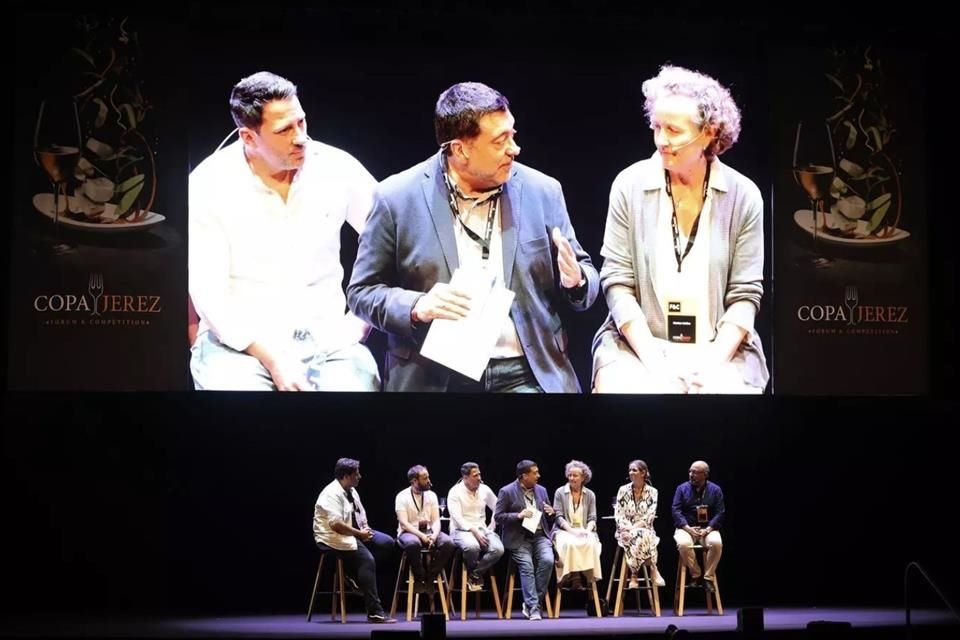La 11ª edición de Copa Jerez en España arrancó con chefs de ocho países, maridajes, conferencias y homenaje al sommelier Juli Soler.