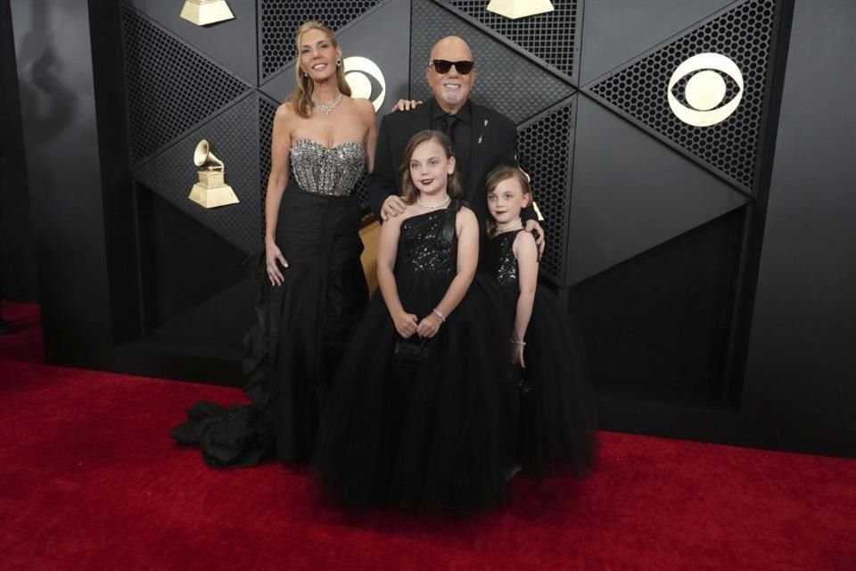 El músico impactó al compartir un reciente diagnóstico de hidrocefalia normotensiva (HNT).