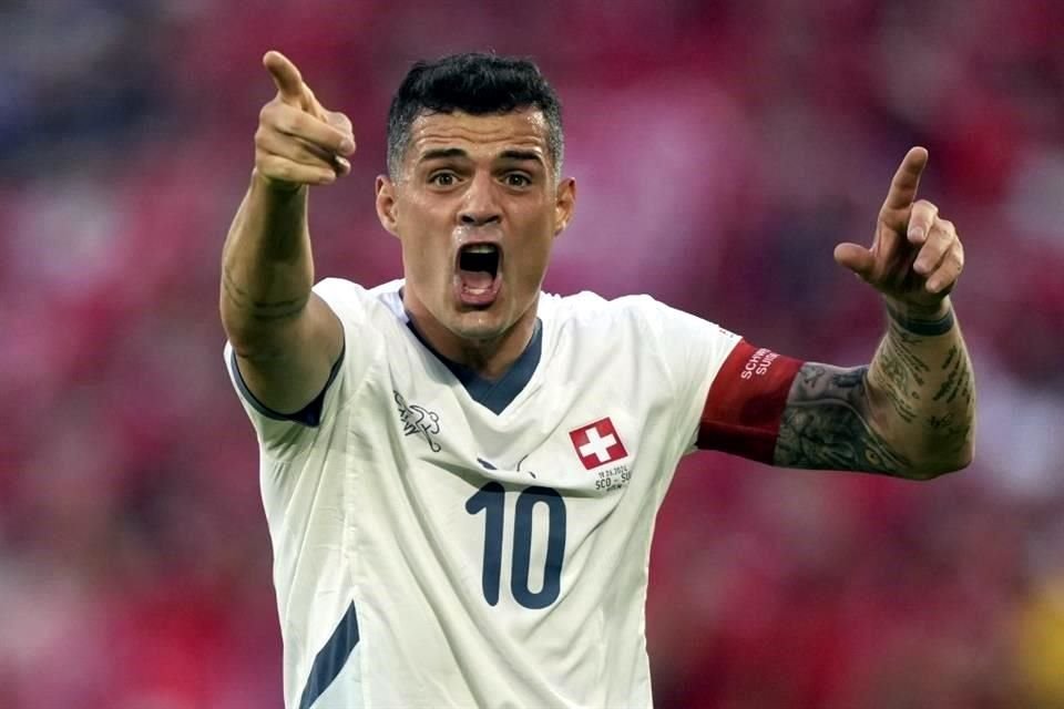 Granit Xhaka es una de las figuras de Suiza que estará en el partido.