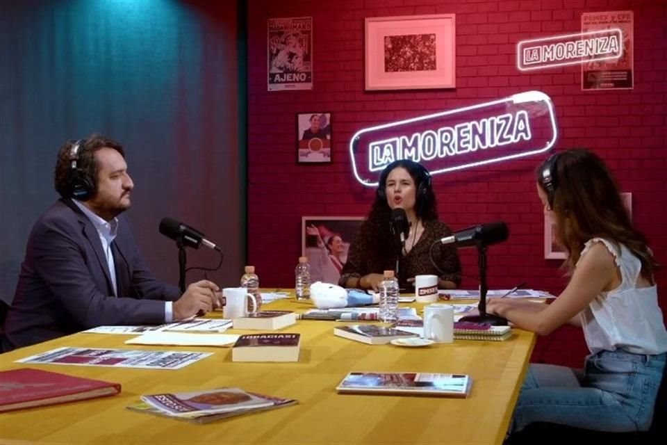 Andrés López Beltrán, secretario de Organización de Morena, y Luisa Alcalde, líder nacional del partido.