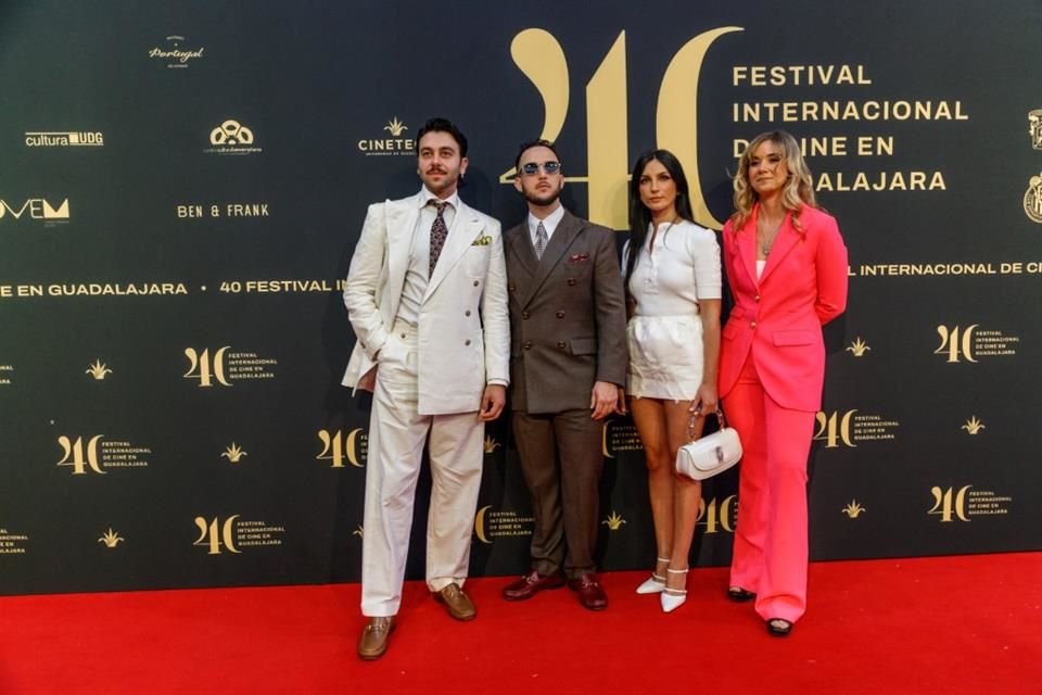 Yerai Cortes , C.Tangana y Tania Garcia e Isabel Utrera Alfaro.