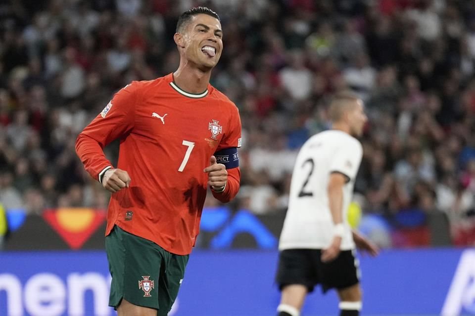Ronaldo durante el juego ante Alemania.