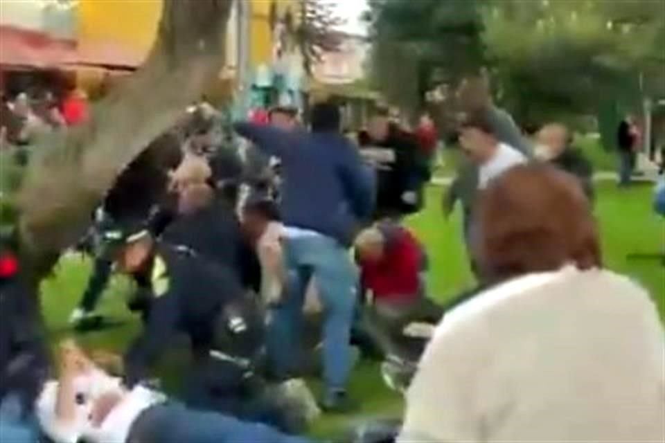 Miguel Uribe, sénateur de droite et candidat à la présidence des élections colombiennes de 2026, a été blessé par balle ce matin à Bogotá.