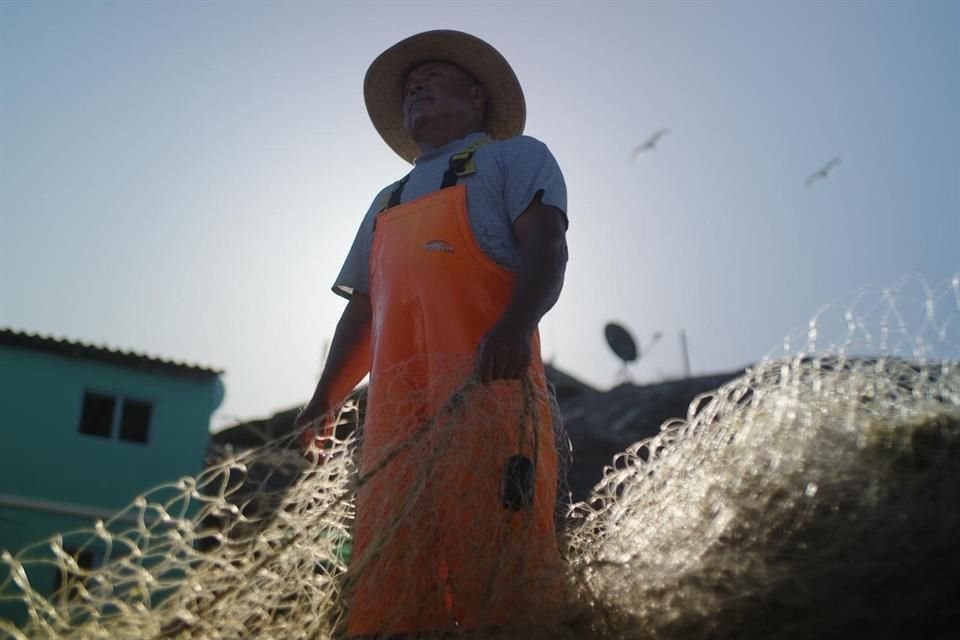 Escenas del largometraje documental 'Isleño', que está en competencia en este FICG.