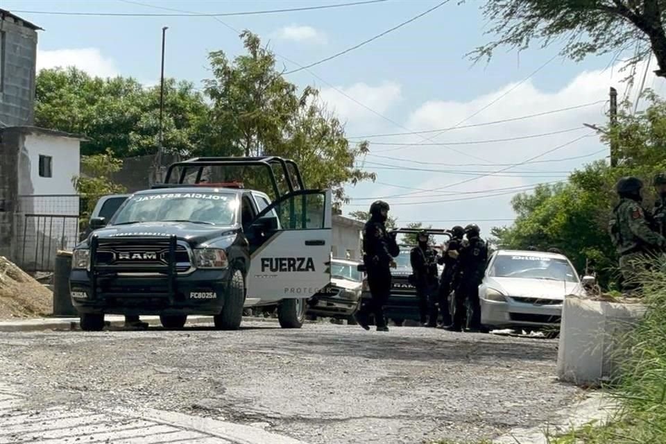 Dos días después de la ejecución del Secretario del Ayuntamiento, Fuerza Civil y otras corporaciones realizaron operativos en Linares.
