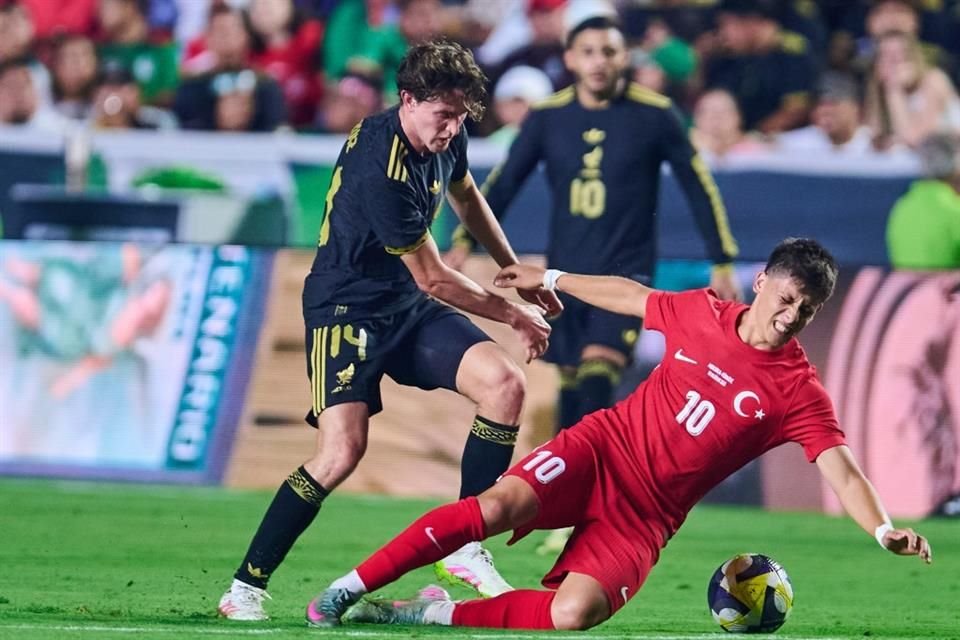 Fue un duelo muy peleado entre mexicanos y turcos.