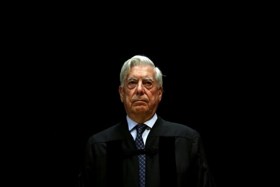 El Premio Nobel de Literatura 2010 Mario Vargas Llosa será homenajeado en el marco del décimo Congreso Internacional de la Lengua Española.