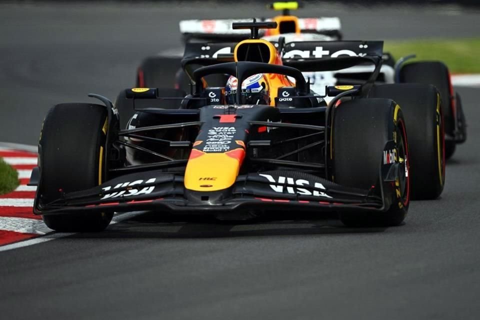 Verstappen batalló en esta práctica.