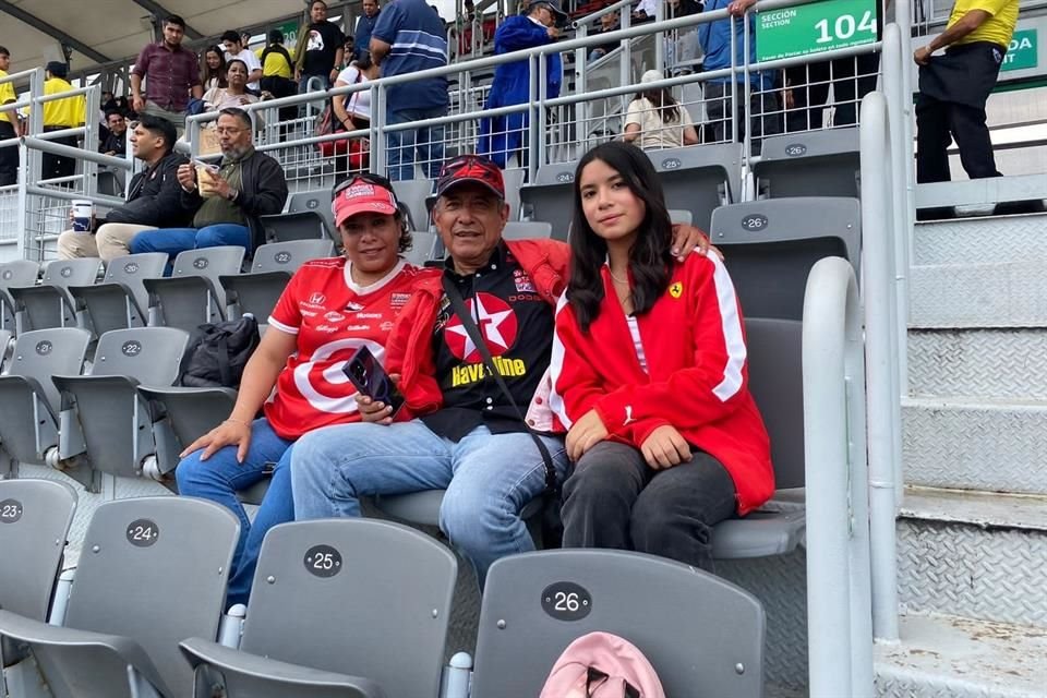 El AHR recibe a los aficionados del deporte motor.