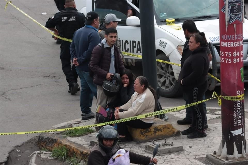 La víctima fue identificada por sus familiares antes de que los peritos retiraran su cuerpo.