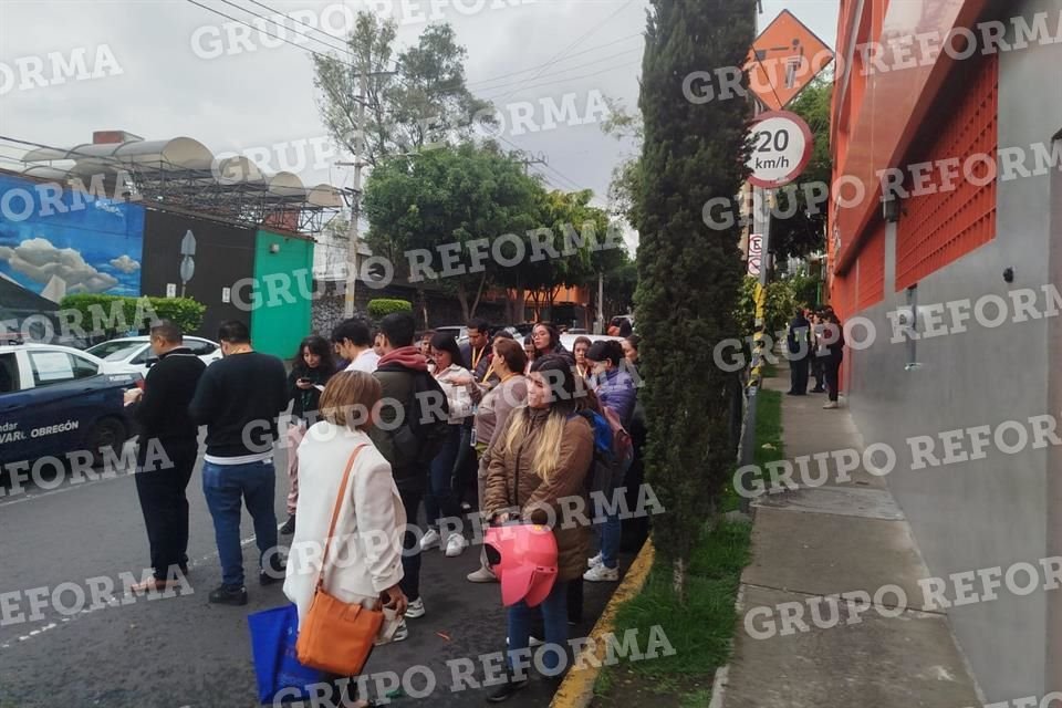 Un laboratorio fue desalojado en Alfonso XIII y algunos edificios fueron evacuados ante el movimiento.