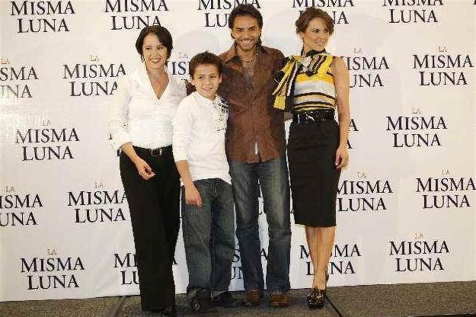 El elenco de la película 'Bajo la Misma Luna' tendrá un reencuentro con el equipo del filme para hablar de migración.