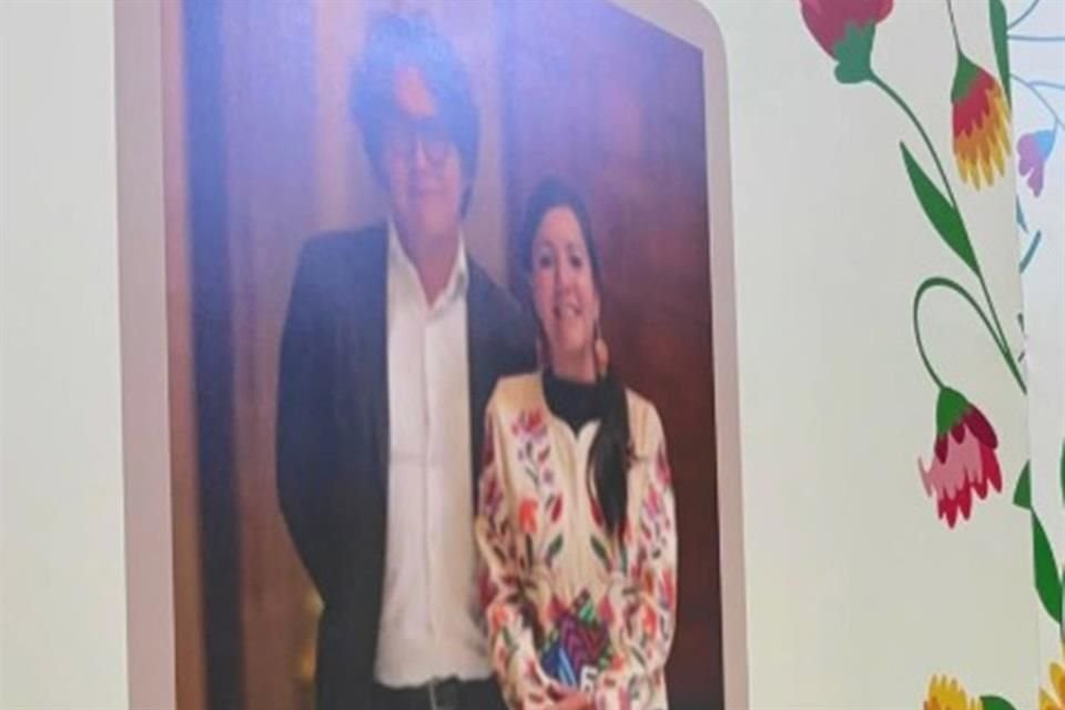 Ana Patricia Guzmán, hermana mayor de Ximena, recordó a la ex secretaria particular de Brugada por su afecto y cariño.