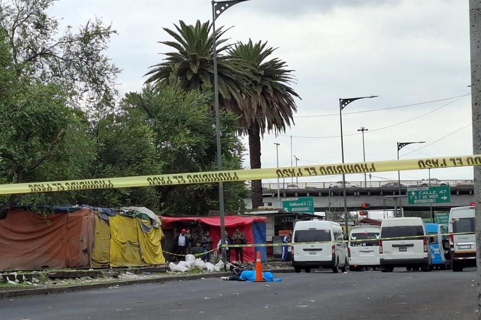 Testimonios refieren que el motorista transitaba en su vehículo acompañado de un hombre por la lateral de Ignacio Zaragoza.