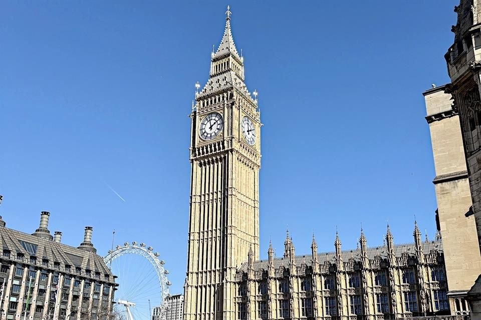 Il Big Ben e il Palazzo del Parlamento.