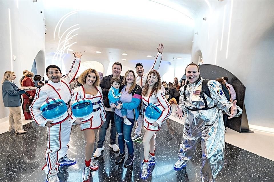Lo Stella Nova Resort è anche vicino al nuovissimo parco a tema Epic Universe della Universal, inaugurato il 22 maggio 2025.