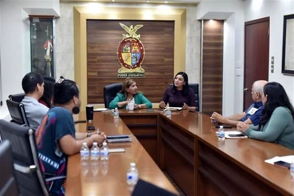 La iniciativa de reforma para tipificar la 'violencia digital' en el Código Penal de Sinaloa, bautizada como 'Ley Censura', fue retirada por diputados morenistas tras el rechazo de diferentes sectores