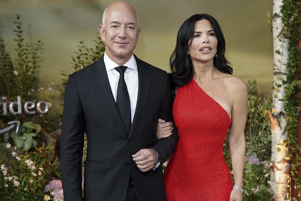 Jeff Bezos y Lauren Sánchez contraerán matrimonio este mes de junio.