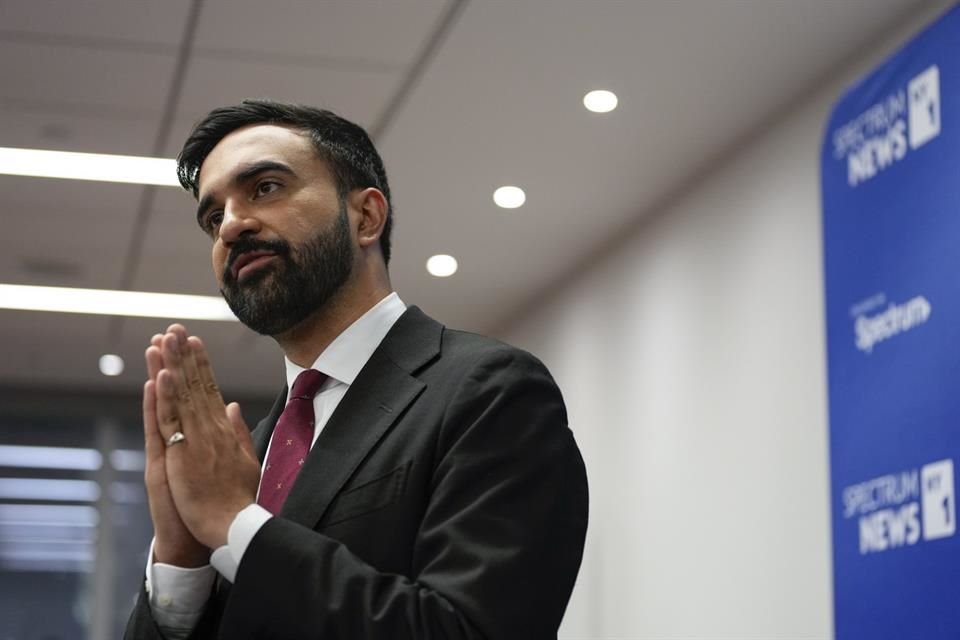 Zohran Mamdani habla después de un debate en la ciudad de Nueva York, el 12 de junio del 2025.
