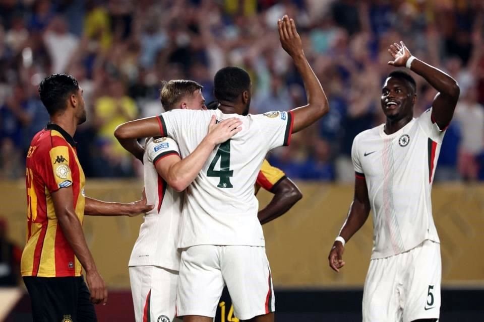 Chelsea no tuvo mayores complicaciones y amarró su pase a los Octavos de Final.