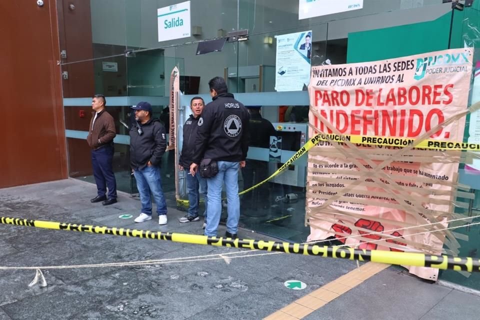 Para hoy se tiene prevista una reunión en la que podría llegarse a un acuerdo para levantar el paro.