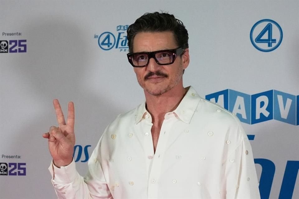 Pedro Pascal reveló que su papel como Reed Richards en 'Los Cuatro Fantásticos' ha generado controversia por su edad y apariencia.