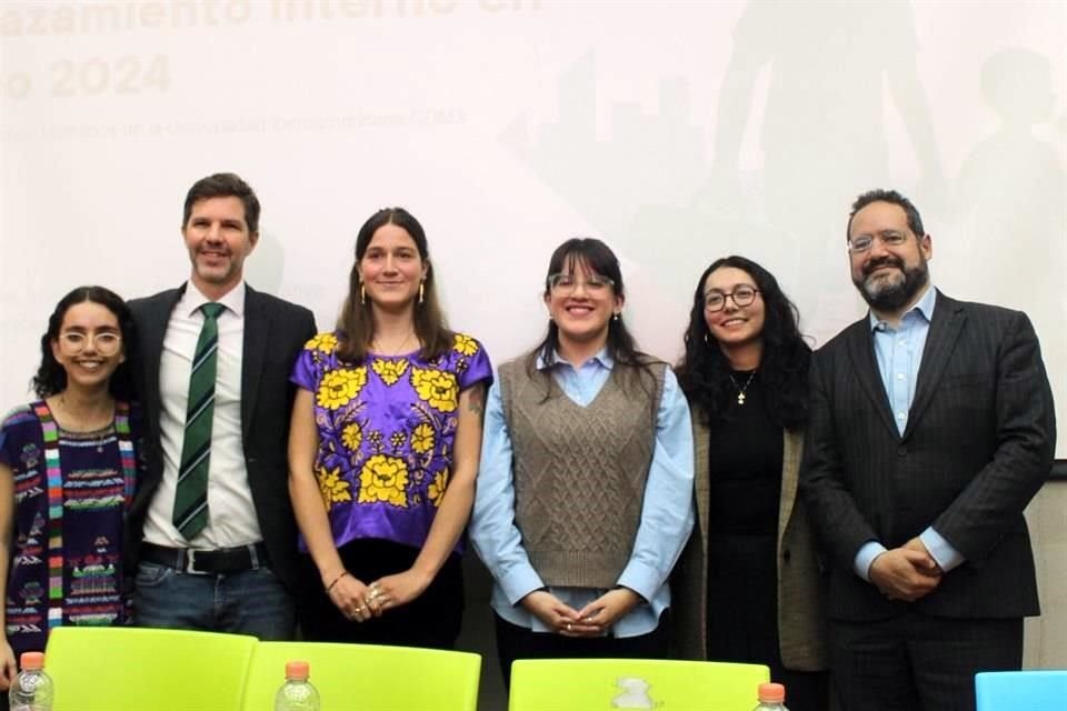 En la presentación participaron Eugenia Morales y Renata Vadillo, coordinadoras del estudio; Rodrigo Jiménez, del Consejo Nacional de Población y  Daniel McGuire, representante de la ACNUR