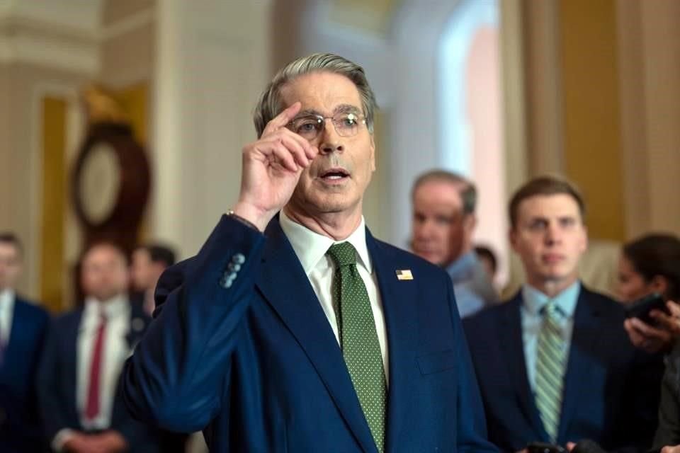 Scott Bessent, Secretario del Tesoro de EU, negocia los acuerdos comerciales con varios países.