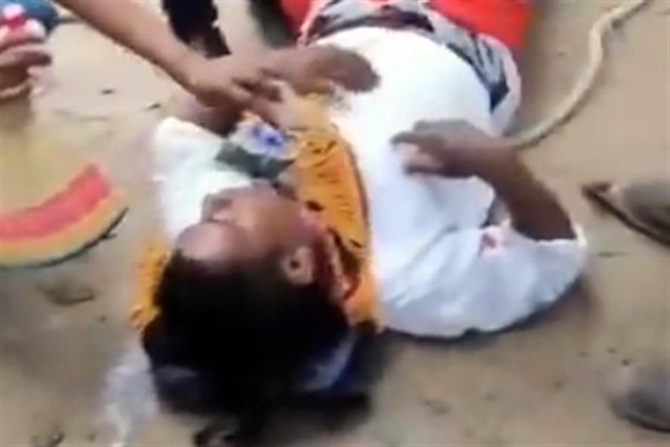 De acuerdo con los reportes, cuatro de los danzantes resultaron con lesiones graves.