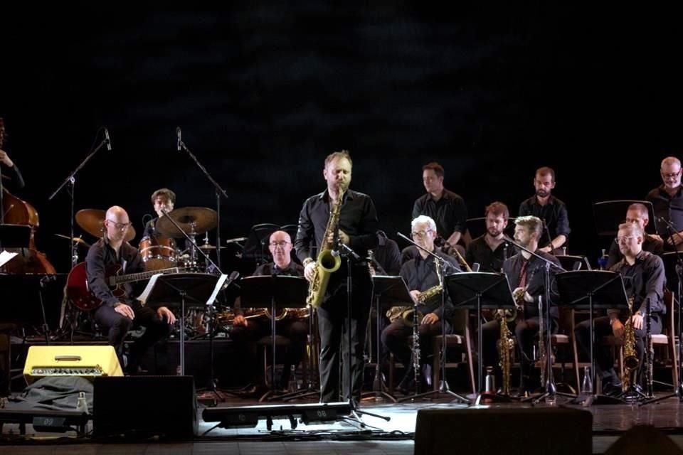 The Amazing Keystone Big Band está integrada por 17 músicos, todos de formación musical clásica, que se han entregado al jazz.