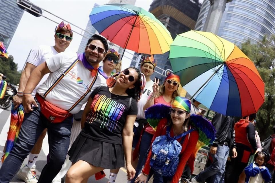 Familias enteras se dieron cita a esta 47 edición de la Marcha LGBT+.